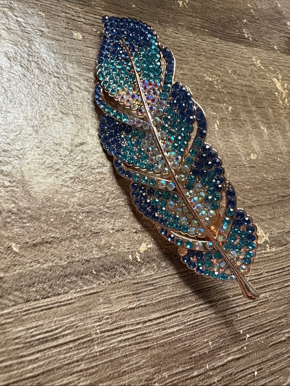 Gorgeous Crystal Feather Hair Barrette - Blue Multicolor